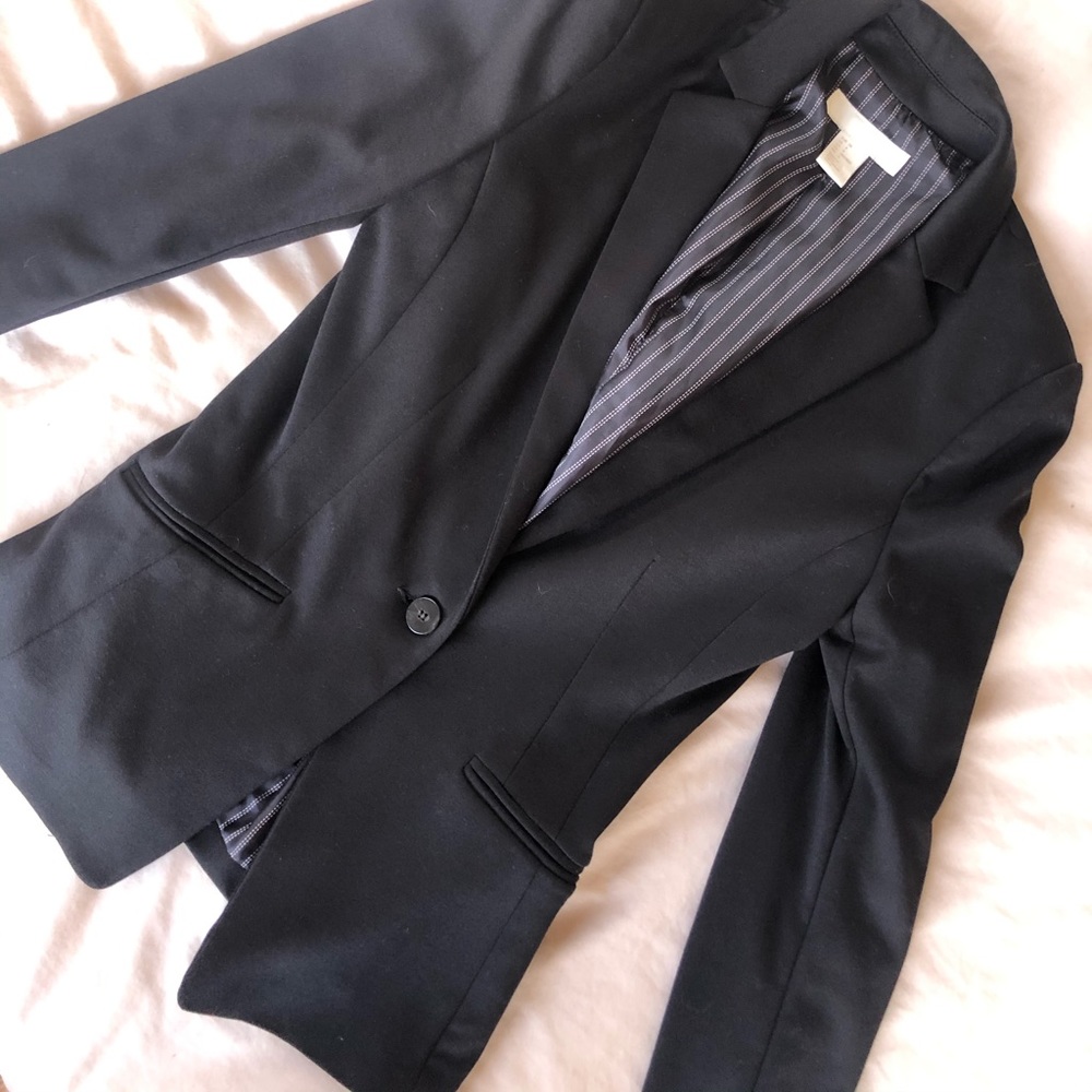 H&M Women’s Black Blazer